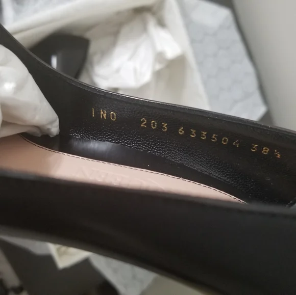 **Sold**NWT Alexander McQueen pumps heels size 38.5 - Picture 5 of 7